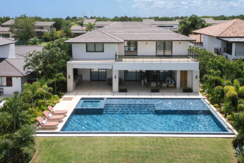 Villa Vista Polo Simply Dominican